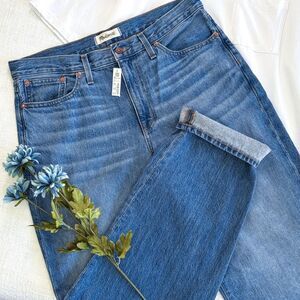 Madewell slouchy boyjean.